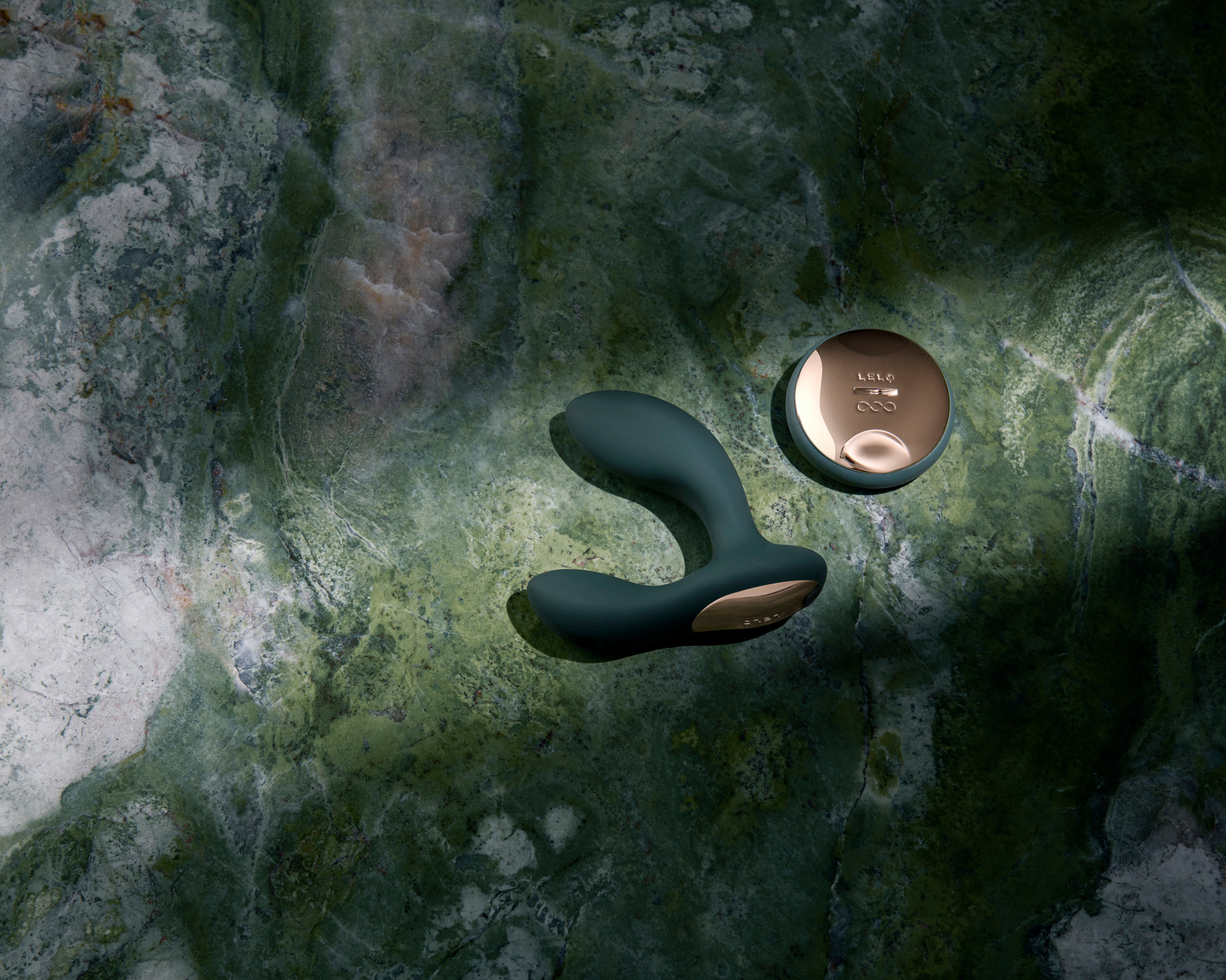 LELO Hugo 2 remote green